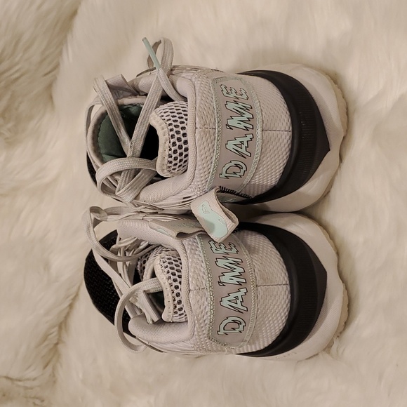 Adidas DAME 8 Damian Lillard 4th Quarter KO  Gray/Mint  Women Size 6.5 - Picture 4 of 9